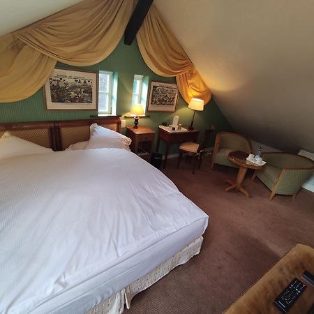 Le Manoir Au Lac Жерарме Экстерьер фото
